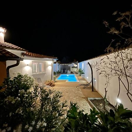 Villa Natka روفينجسكو سيلو المظهر الخارجي الصورة