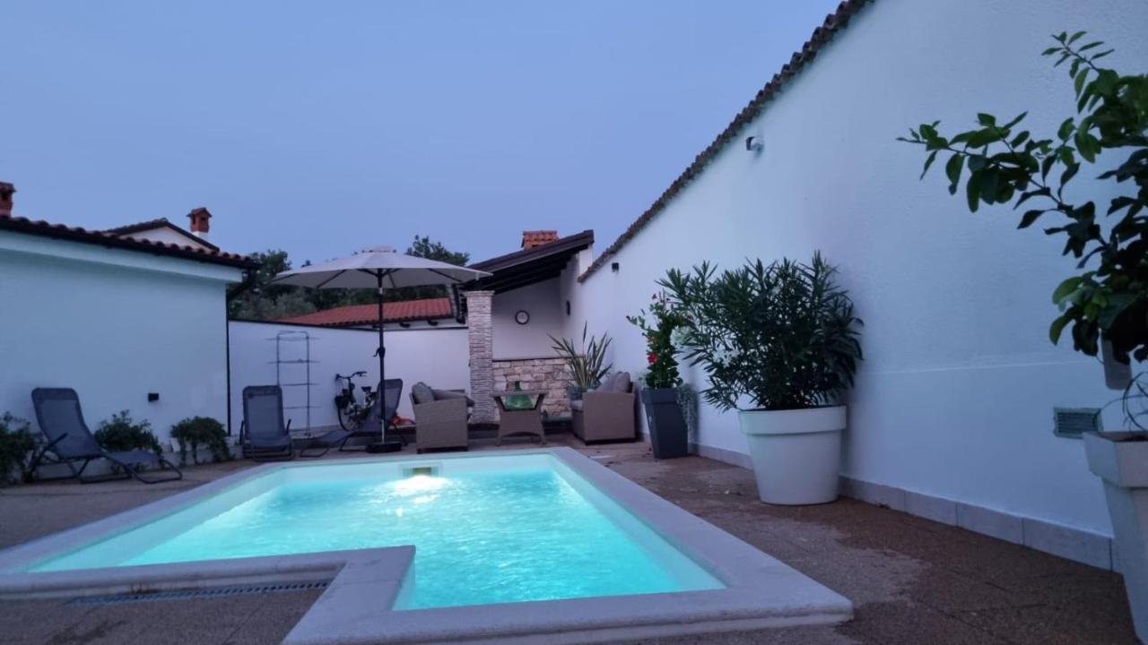 Villa Natka روفينجسكو سيلو المظهر الخارجي الصورة